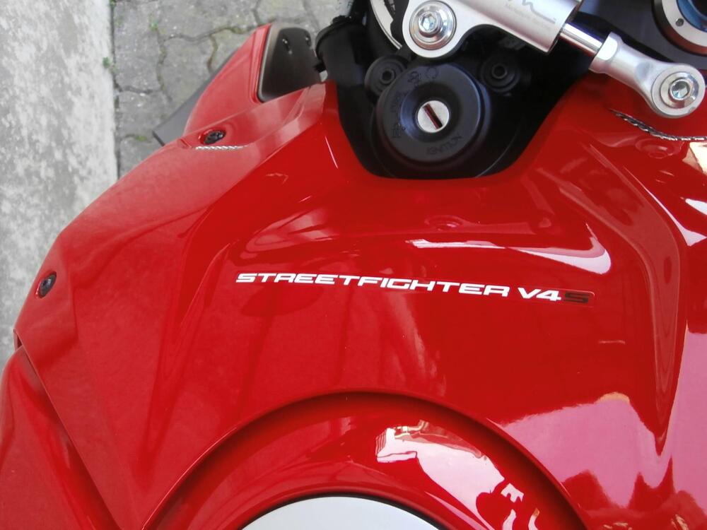 Ducati Streetfighter V4 1100 S (2020) (11)