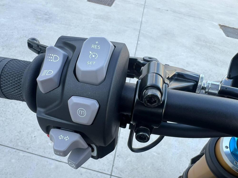 Triumph Speed Triple 1200 RS (2025 - 26) (4)