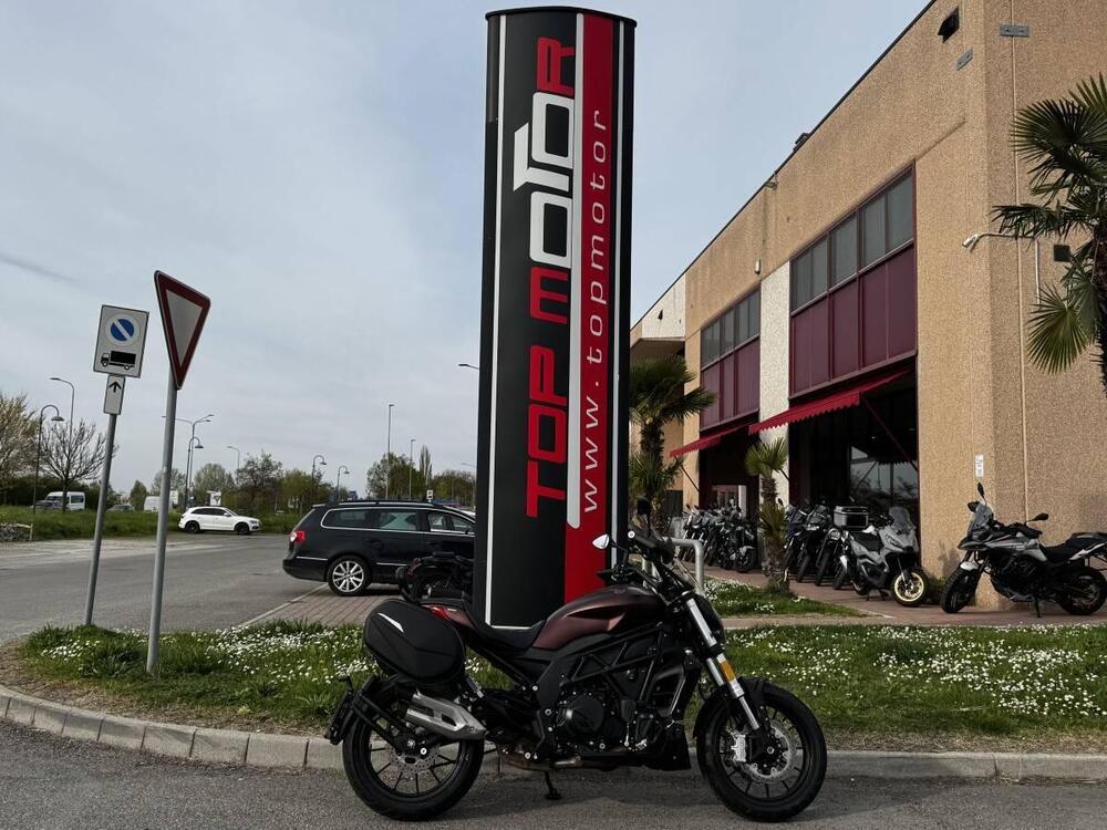 Benelli 502 C (2021 - 25)