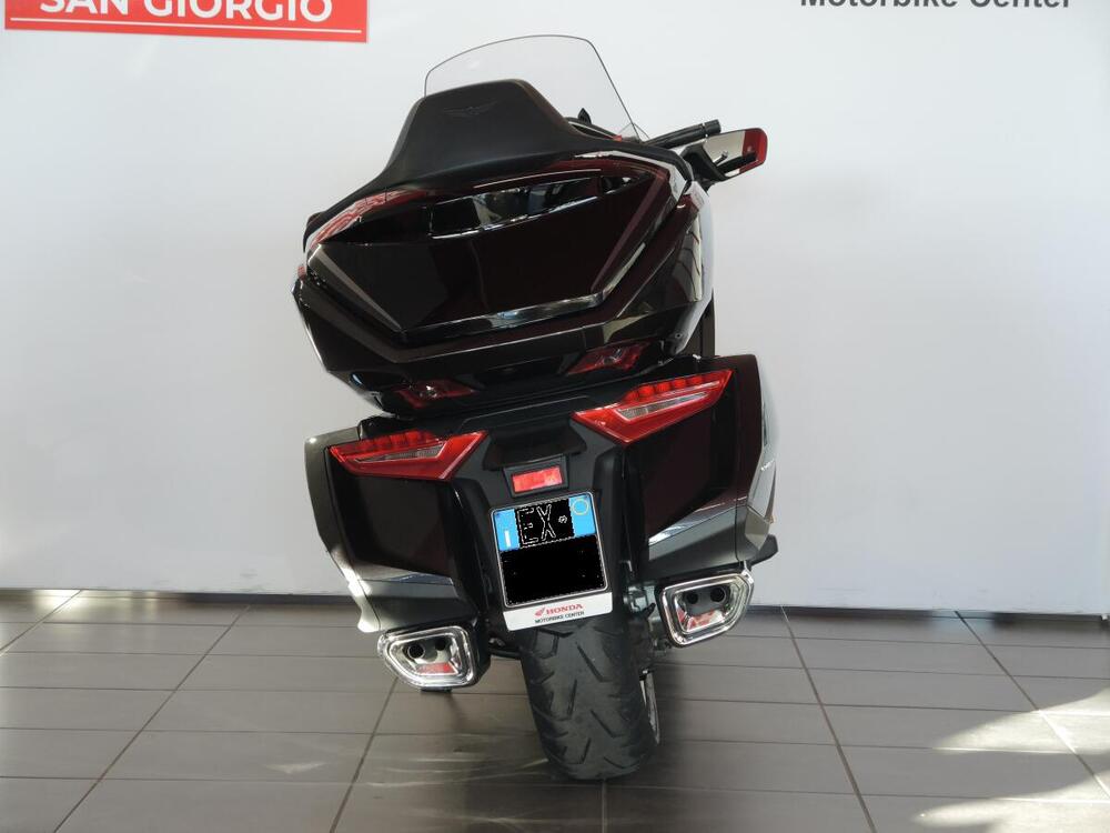 Honda GL 1800 Gold Wing Tour DCT (2021) (4)