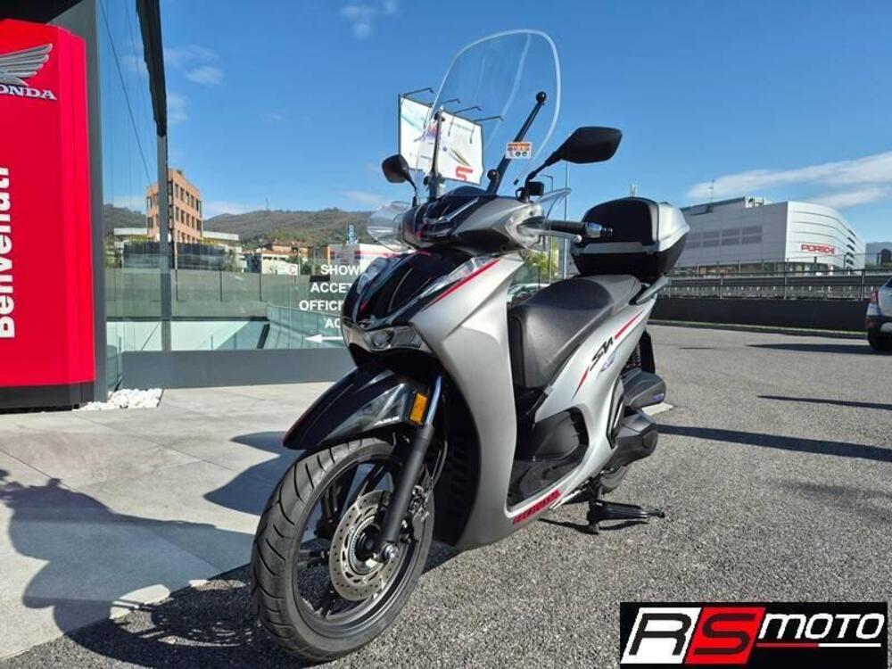 Honda SH 350 Sport (2021 - 24) (2)