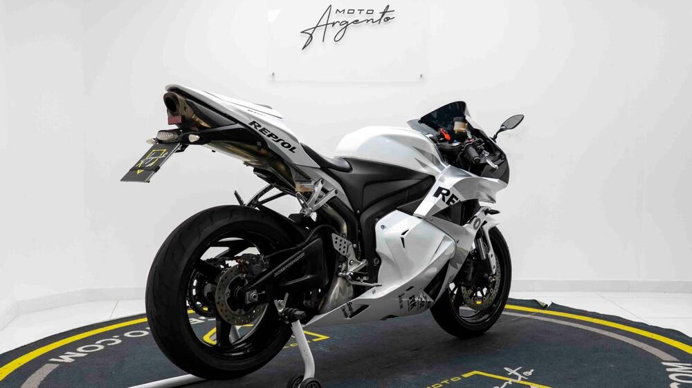 Honda CBR 600 RR (2009 - 12) (3)