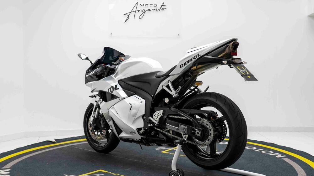 Honda CBR 600 RR (2009 - 12) (5)