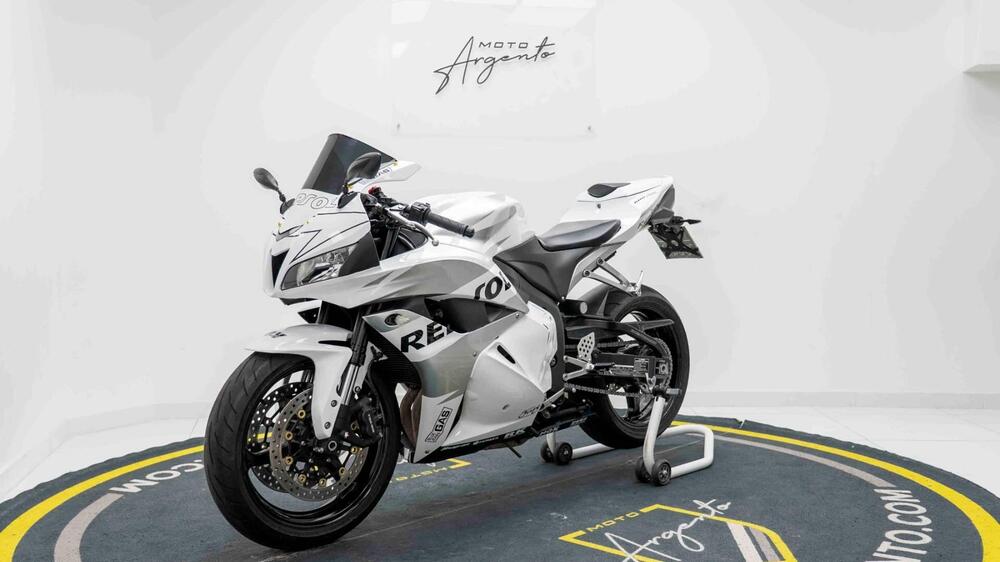 Honda CBR 600 RR (2009 - 12) (7)