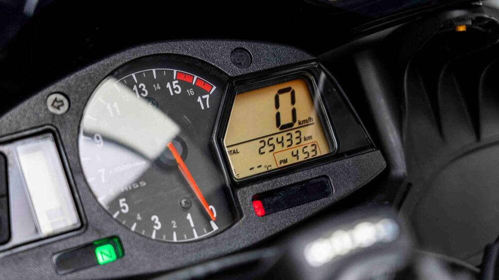 Honda CBR 600 RR (2009 - 12) (20)