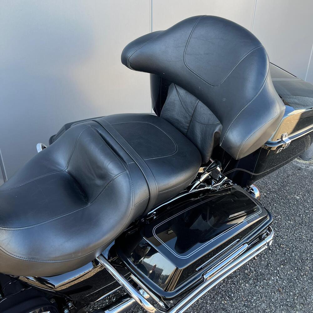 Harley-Davidson 1690 Electra Glide Classic (2010 - 12) - FLHTC (15)