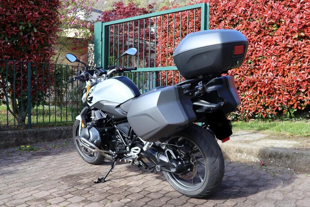 Bmw R 1250 R (2021 - 25) (4)