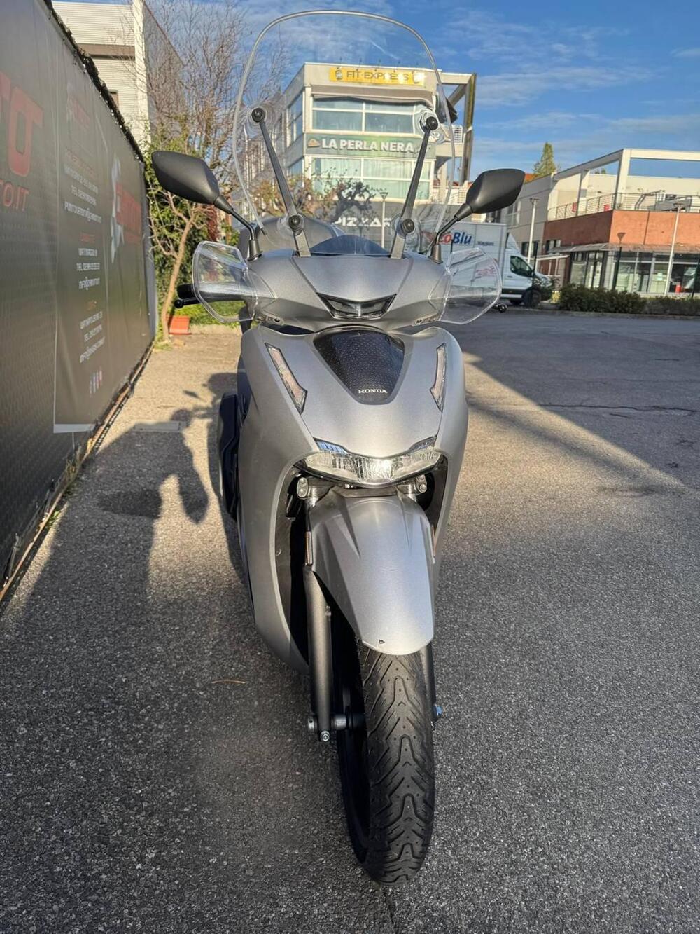 Honda SH 350i GT (2025 - 26) (10)