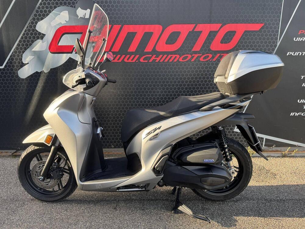 Honda SH 350i GT (2025 - 26) (2)