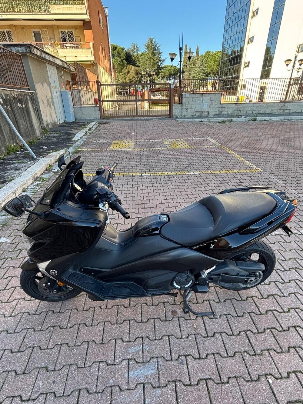 Yamaha T-Max 530 (2017 - 19) (7)