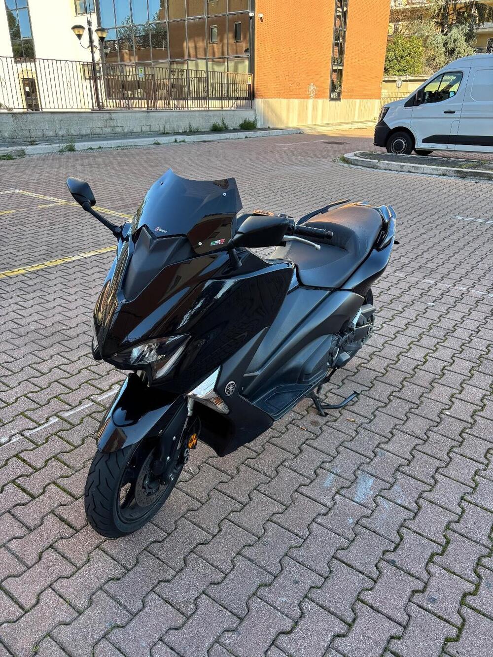 Yamaha T-Max 530 (2017 - 19) (8)