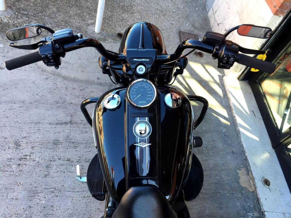 Harley-Davidson 107 Road King Special (2017 - 18) - FLHRXS (10)