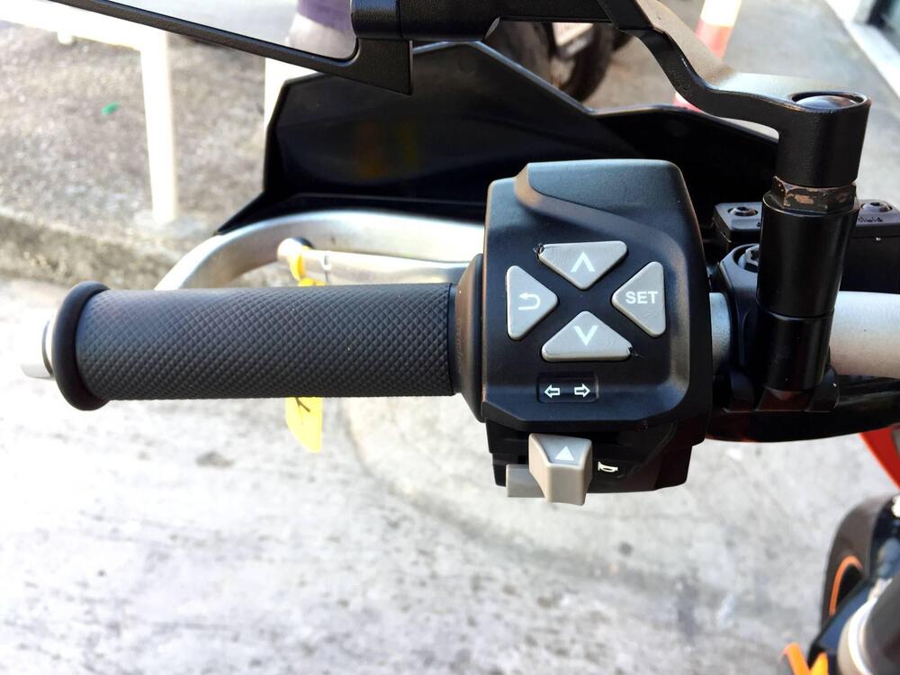 KTM 690 Duke (2012 - 16) (12)