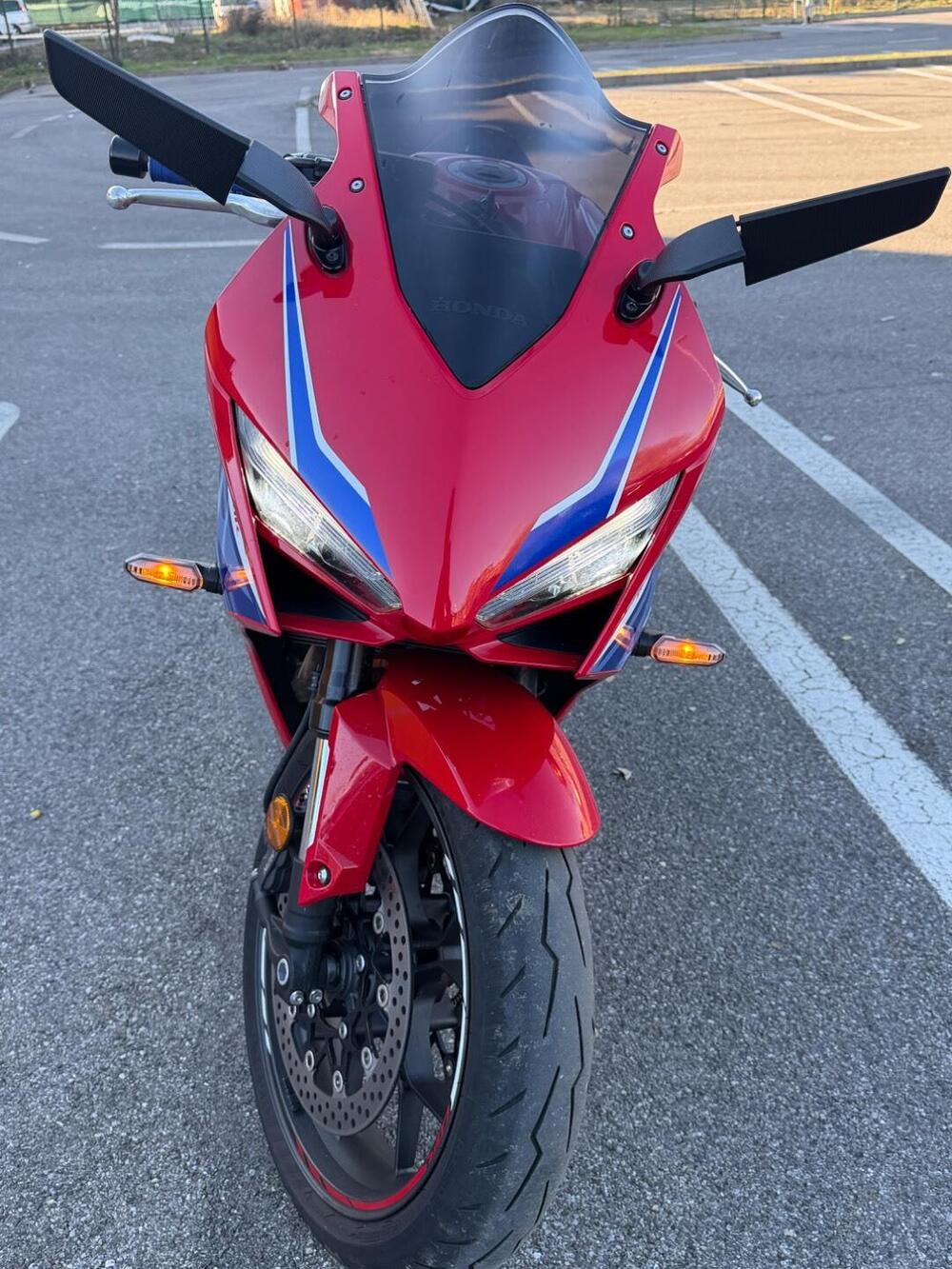 Honda CBR 650 R E-Clutch (2024 - 26) (4)