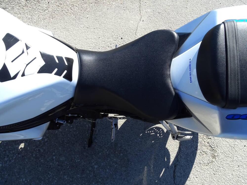 Suzuki GSX R 600 (2008 - 10) (13)