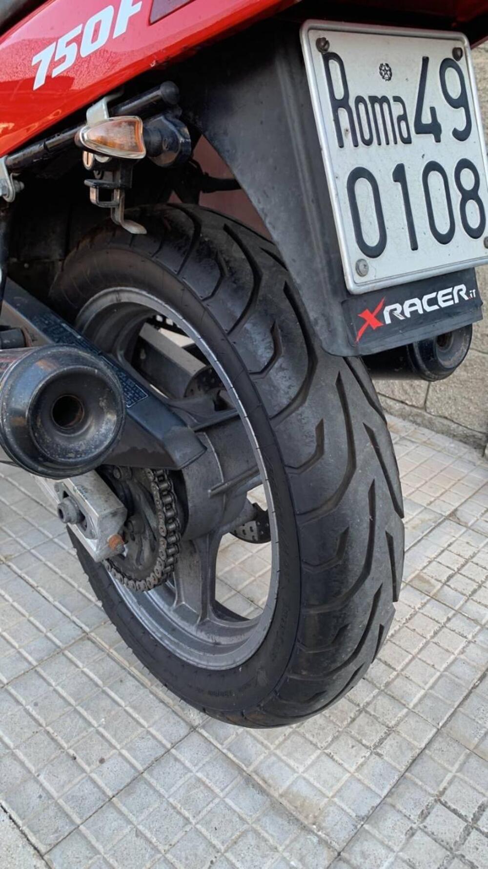 Honda VFR 750 F (1986 - 87) (3)