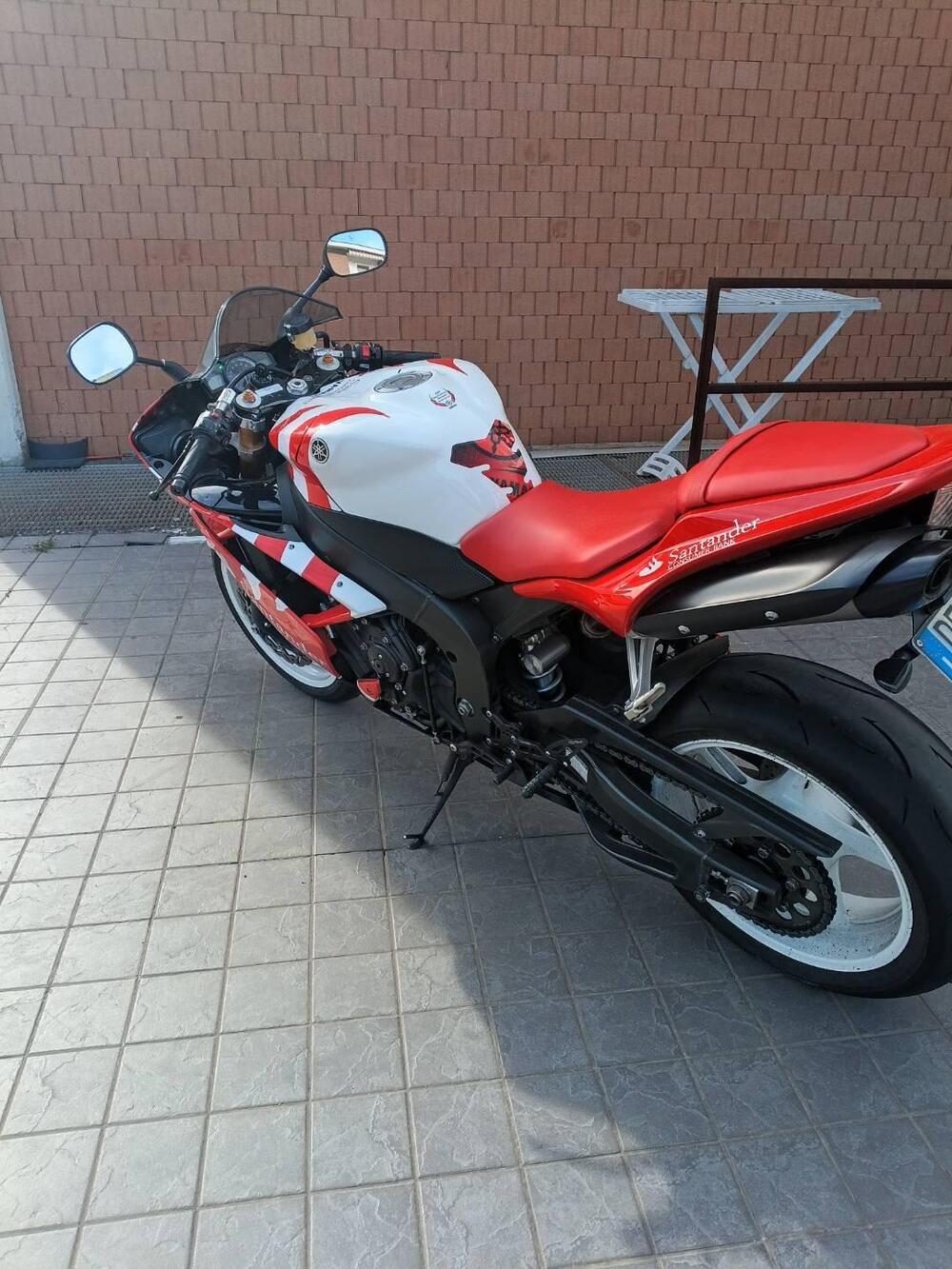 Yamaha YZF R1 (2009 - 11) (3)