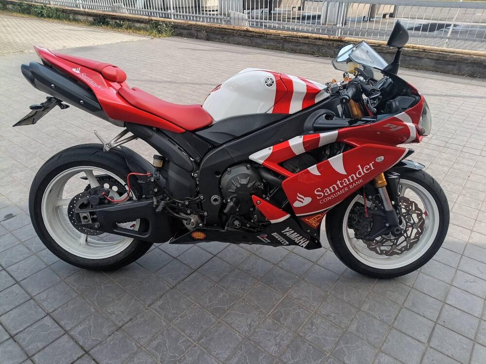 Yamaha YZF R1 (2009 - 11) (5)