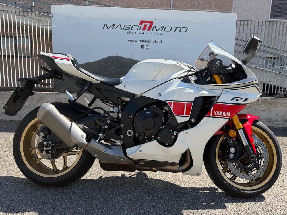 Yamaha YZF R1 World GP 60th Anniversary (2022 - 23)