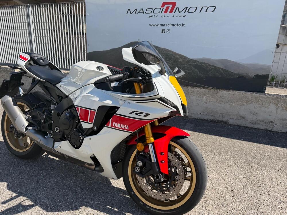 Yamaha YZF R1 World GP 60th Anniversary (2022 - 23) (2)