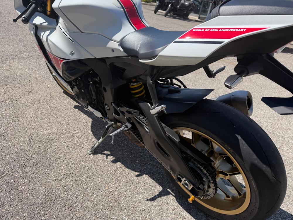 Yamaha YZF R1 World GP 60th Anniversary (2022 - 23) (5)