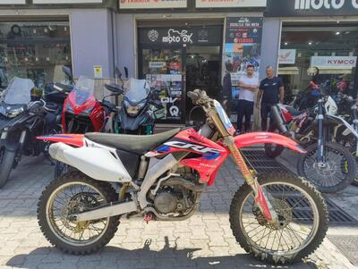 Honda CRF 450R (2005) usata