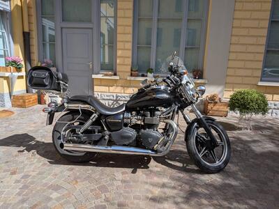 Triumph Speedmaster 865 (2010 - 17) usata