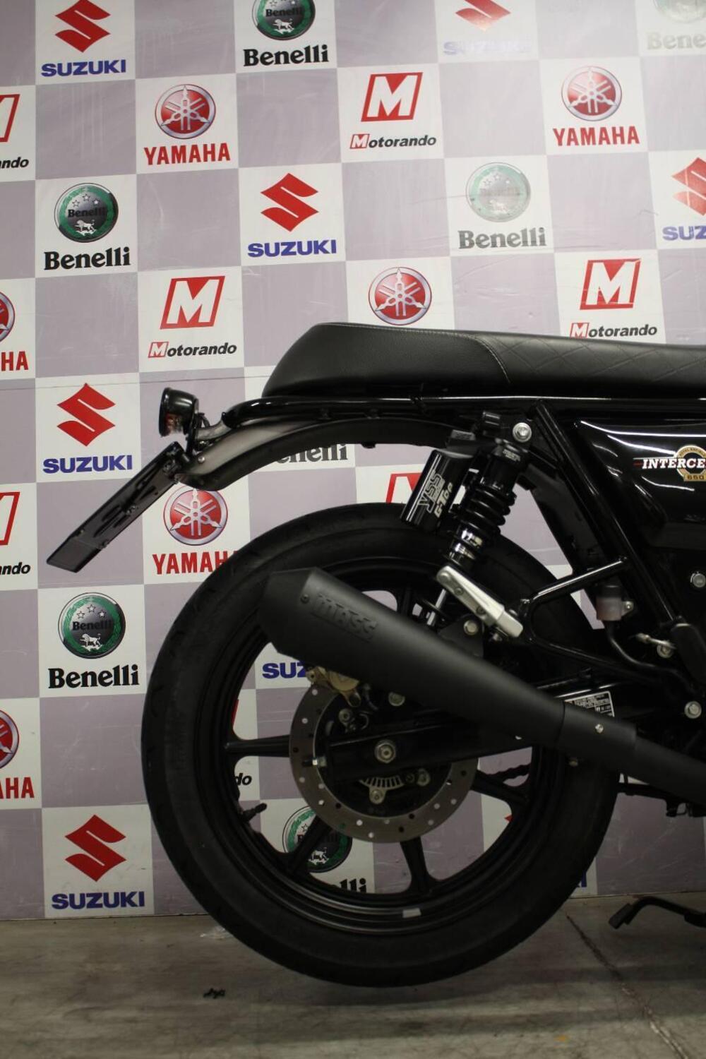 Royal Enfield Interceptor 650 (2021 - 26) (4)