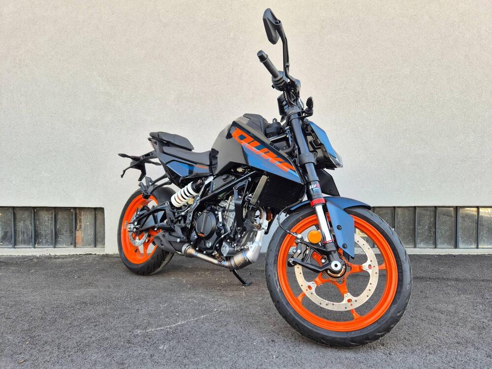 KTM 125 Duke (2024 - 25) (2)