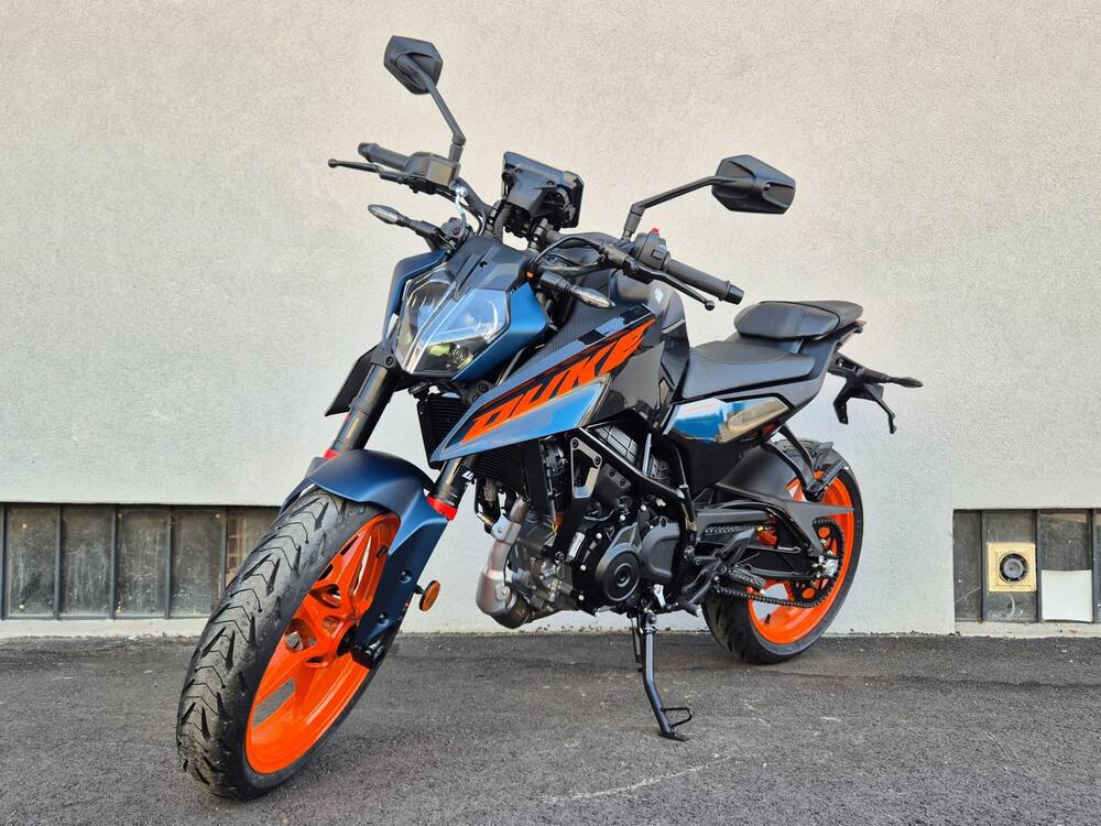 KTM 125 Duke (2024 - 25) (4)