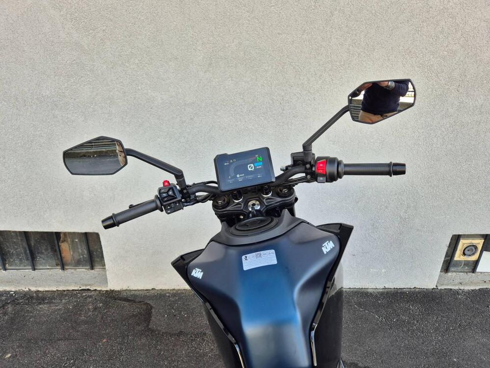 KTM 125 Duke (2024 - 25) (12)