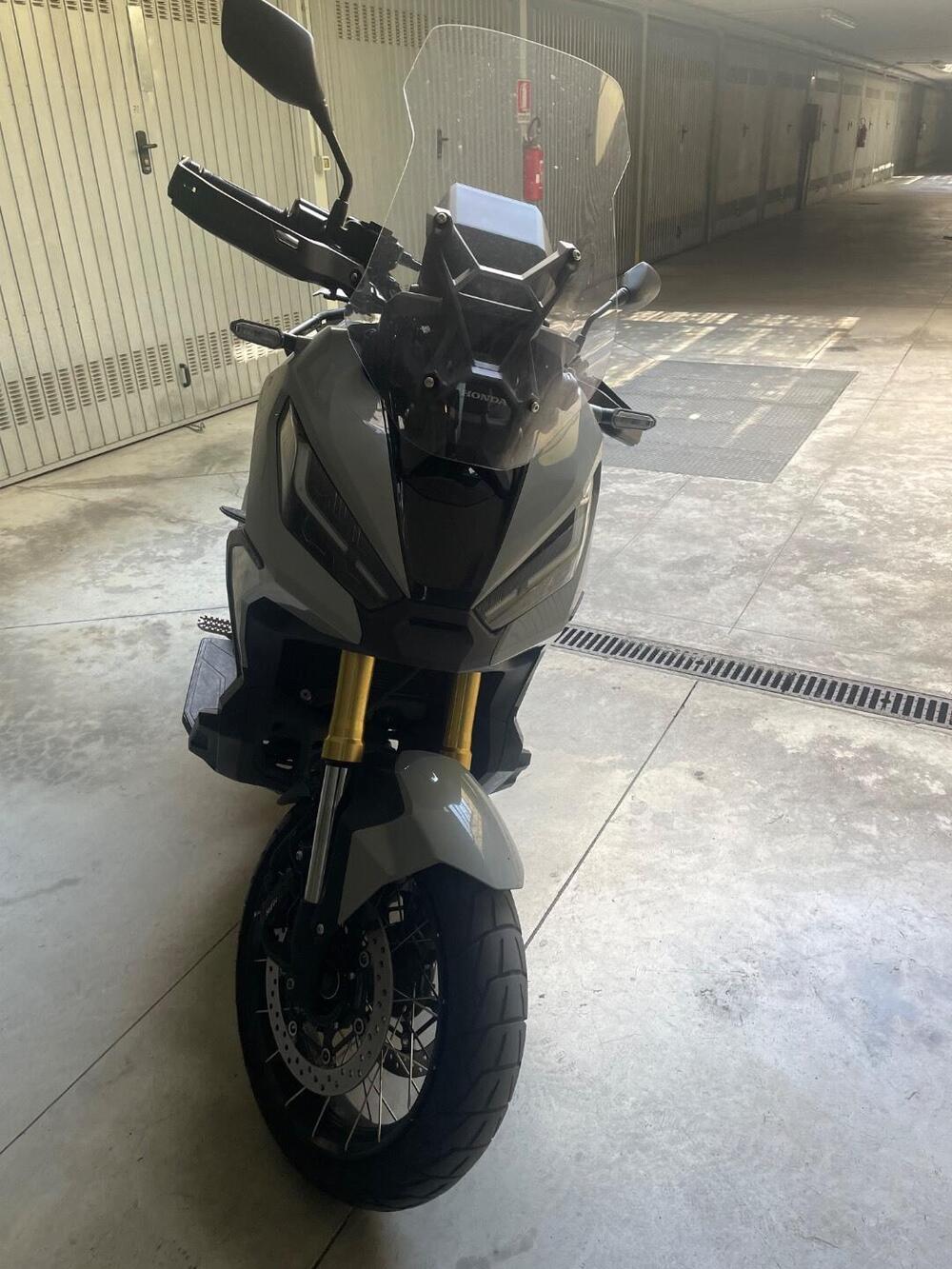 Honda X-ADV 750 DCT (2021 - 24) (2)