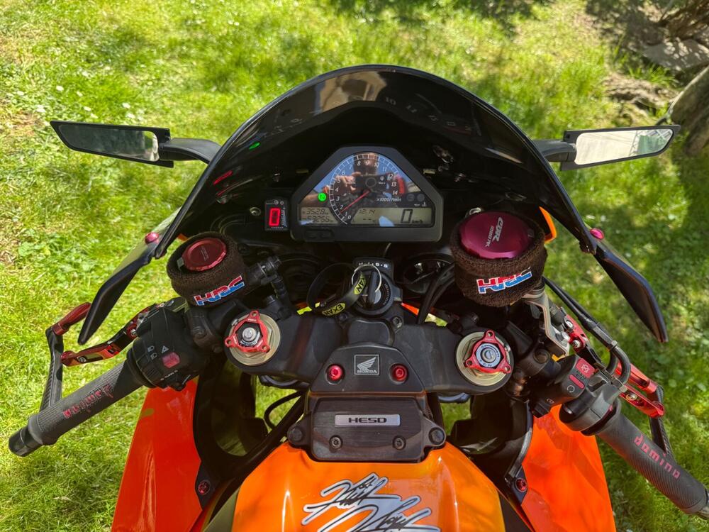 Honda CBR 1000 RR Fireblade (2006 - 07) (2)