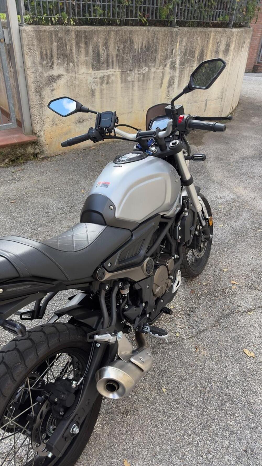 Voge Trofeo 300ACX Scrambler (2021 - 26) (2)