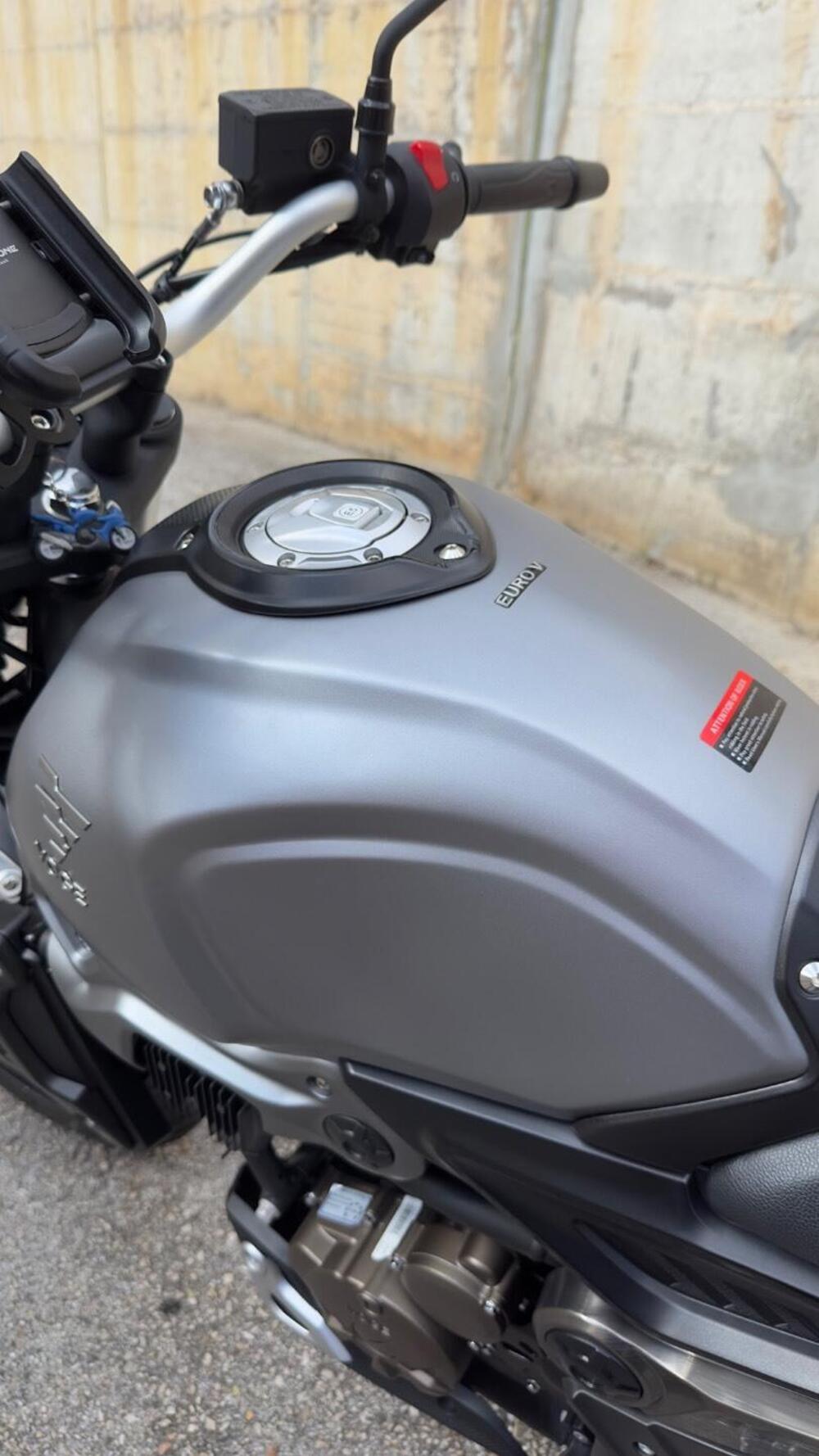 Voge Trofeo 300ACX Scrambler (2021 - 26) (8)