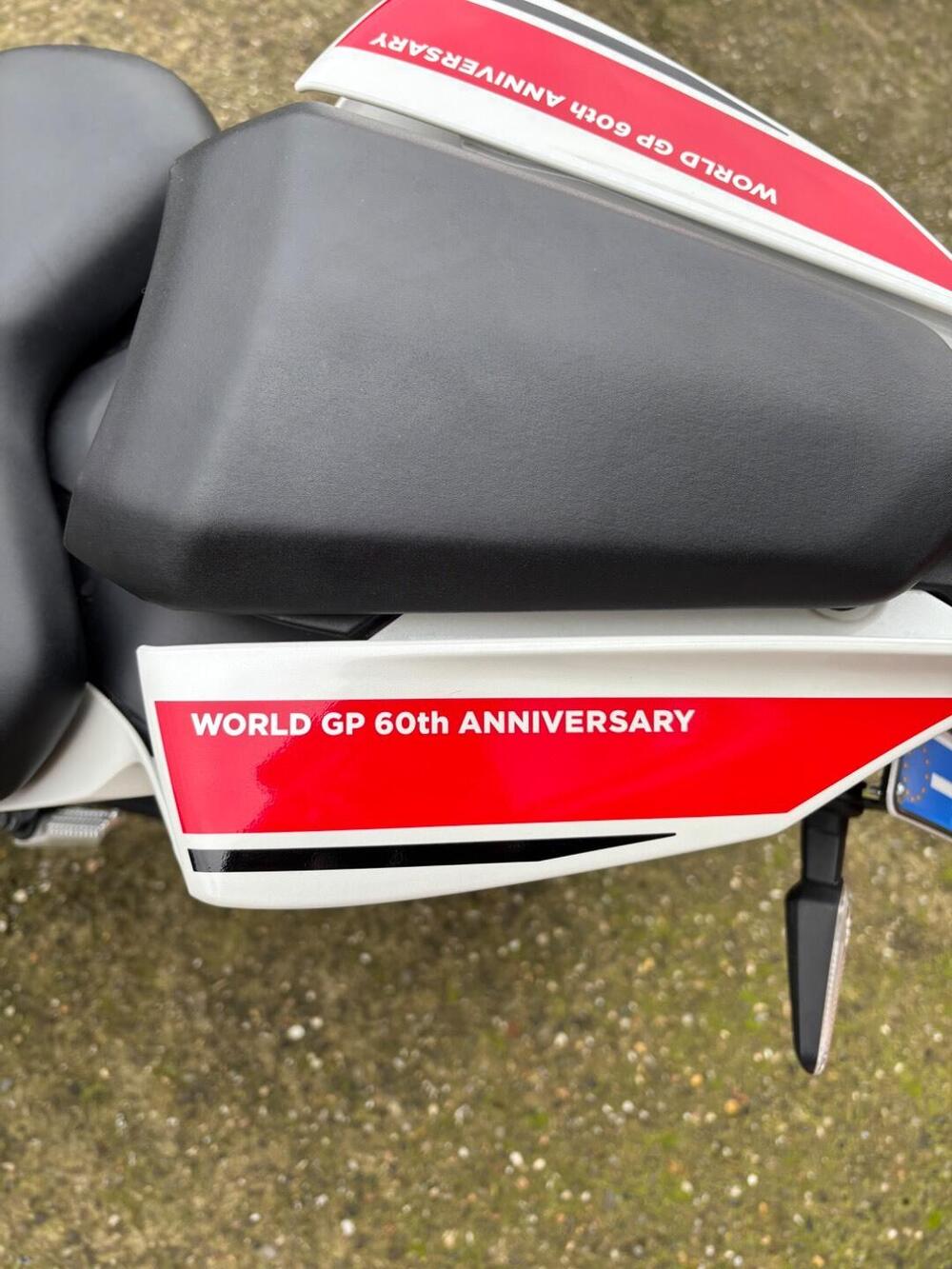 Yamaha YZF R7 World GP 60th Anniversary (2022 - 23) (8)