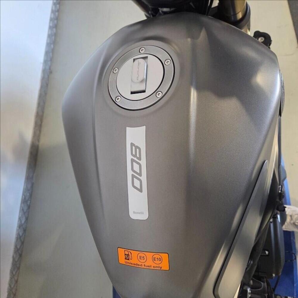 Benelli Leoncino 800 Trail (2022 - 26) (4)