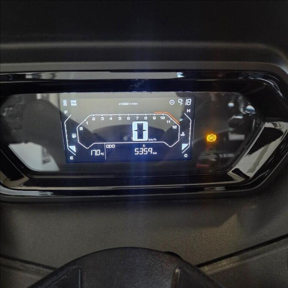 Yamaha X-Max 300 (2021 - 24) (3)