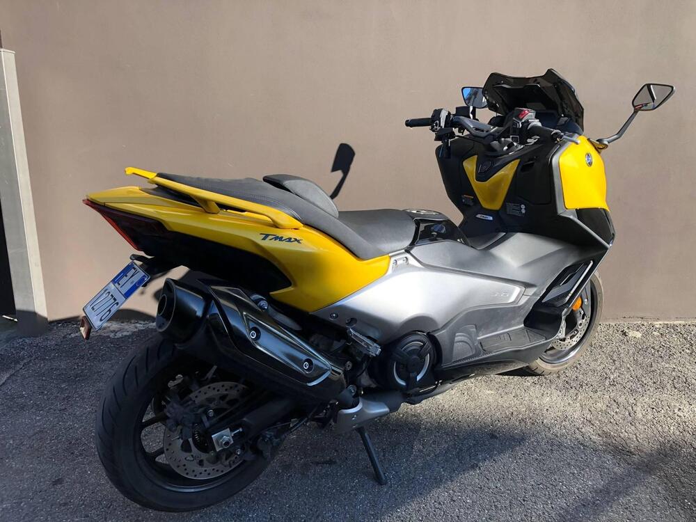 Yamaha T-Max 560 (2022 - 24) (3)