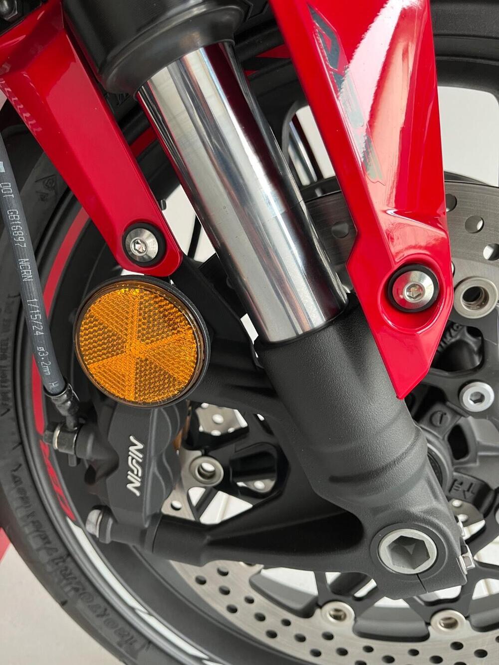 Honda CBR 650 R E-Clutch (2024 - 26) (7)