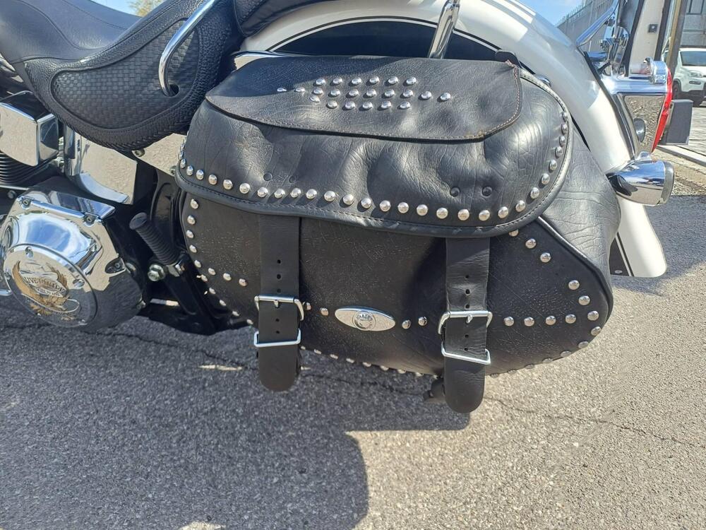 Harley-Davidson 1450 Deluxe (2005 - 06) - FLSTNI (12)