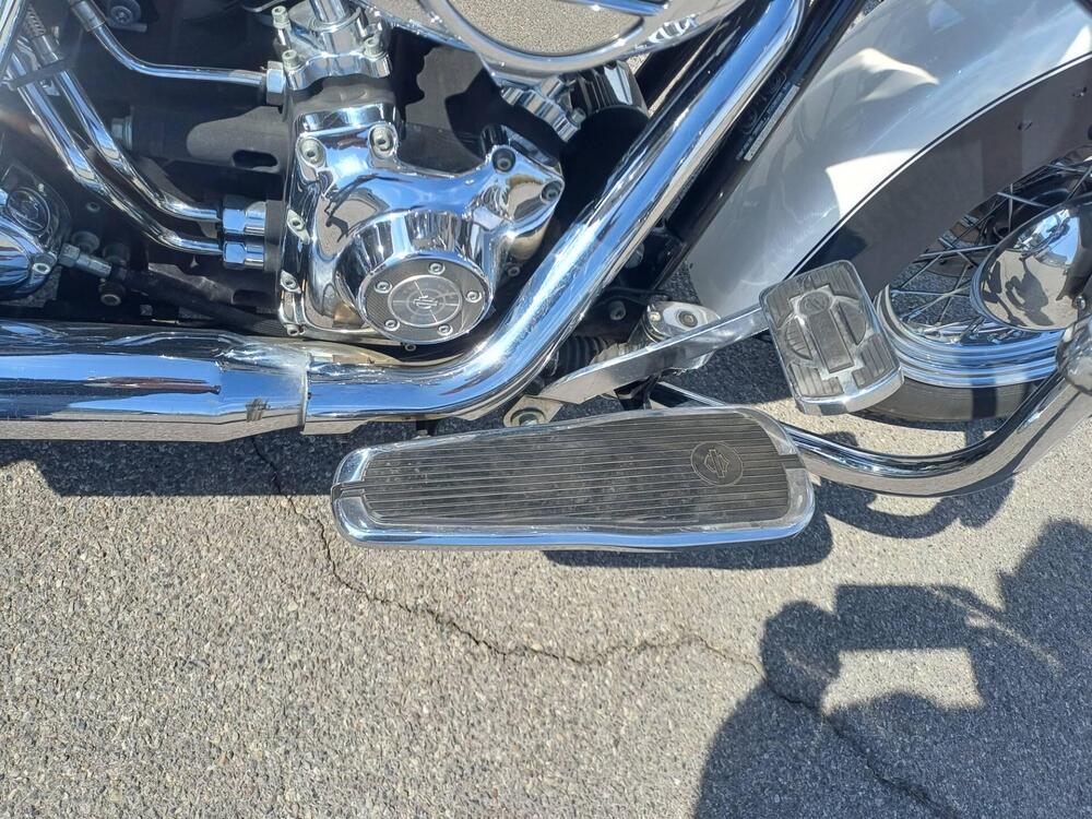 Harley-Davidson 1450 Deluxe (2005 - 06) - FLSTNI (15)