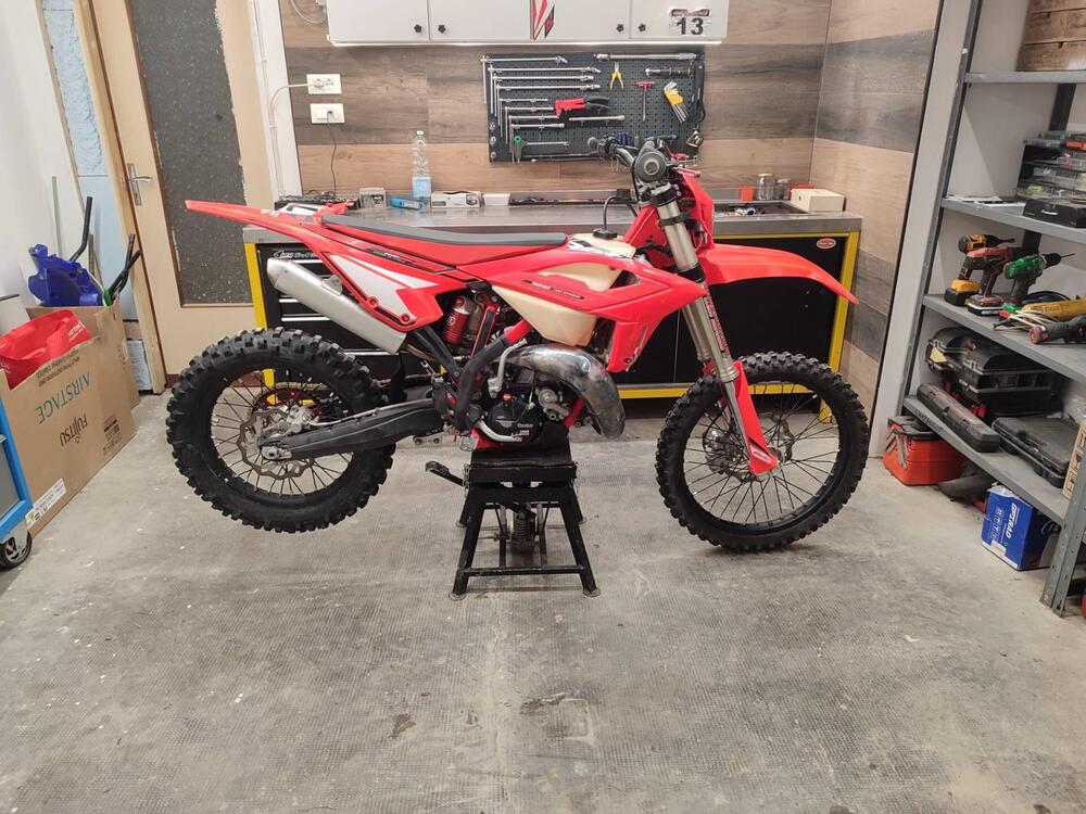 Betamotor RR 125 2T Enduro (2024) (2)