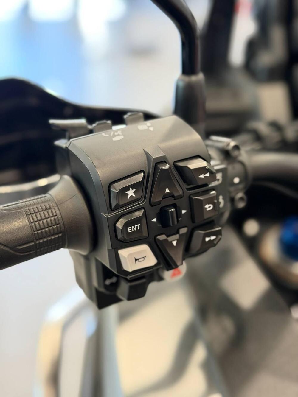 Honda Africa Twin CRF 1100L Adventure Sports Travel Edition (2022 - 23) (10)