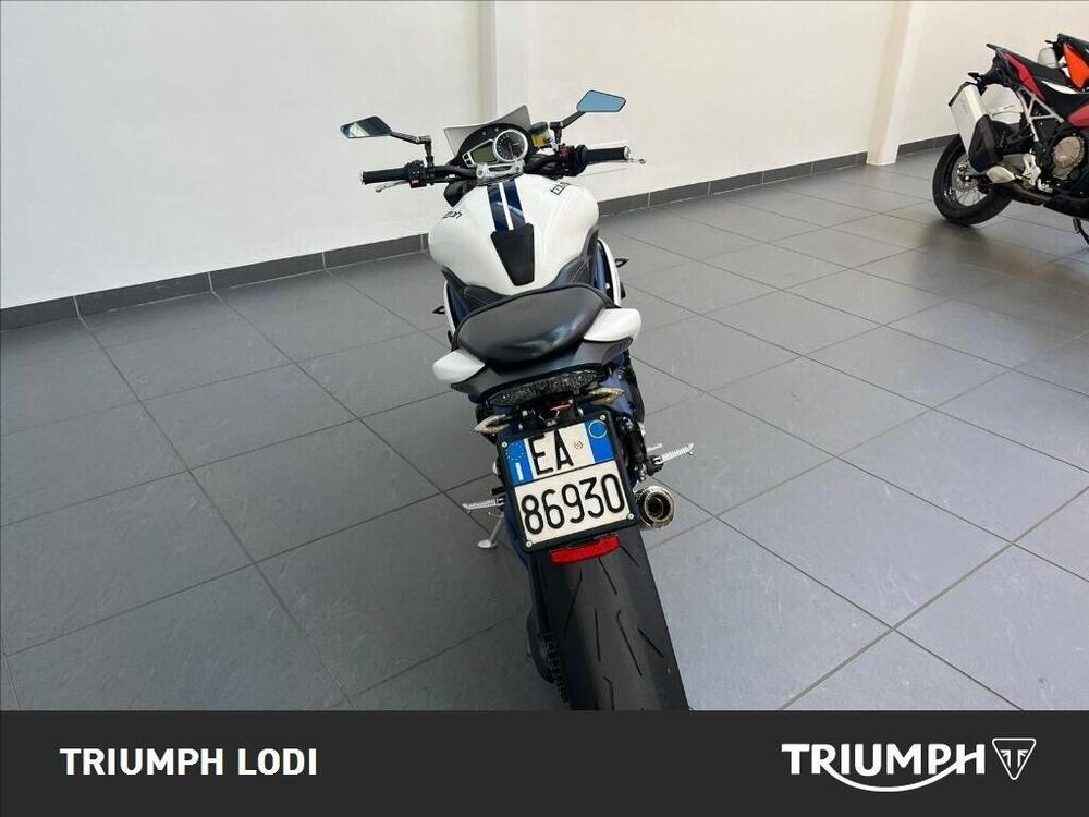 Triumph Speed Triple 1050 (2011 - 13) (3)