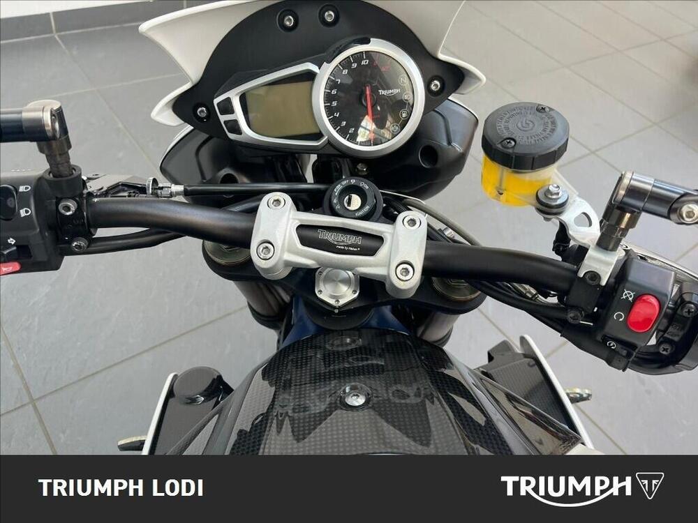 Triumph Speed Triple 1050 (2011 - 13) (7)