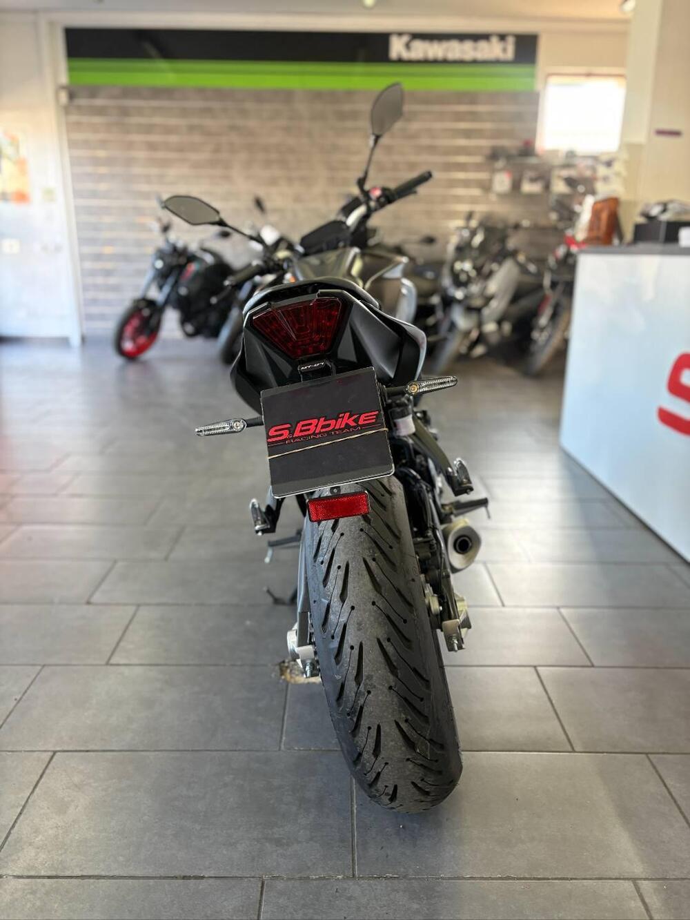Yamaha MT-09 (2021 - 23) (6)