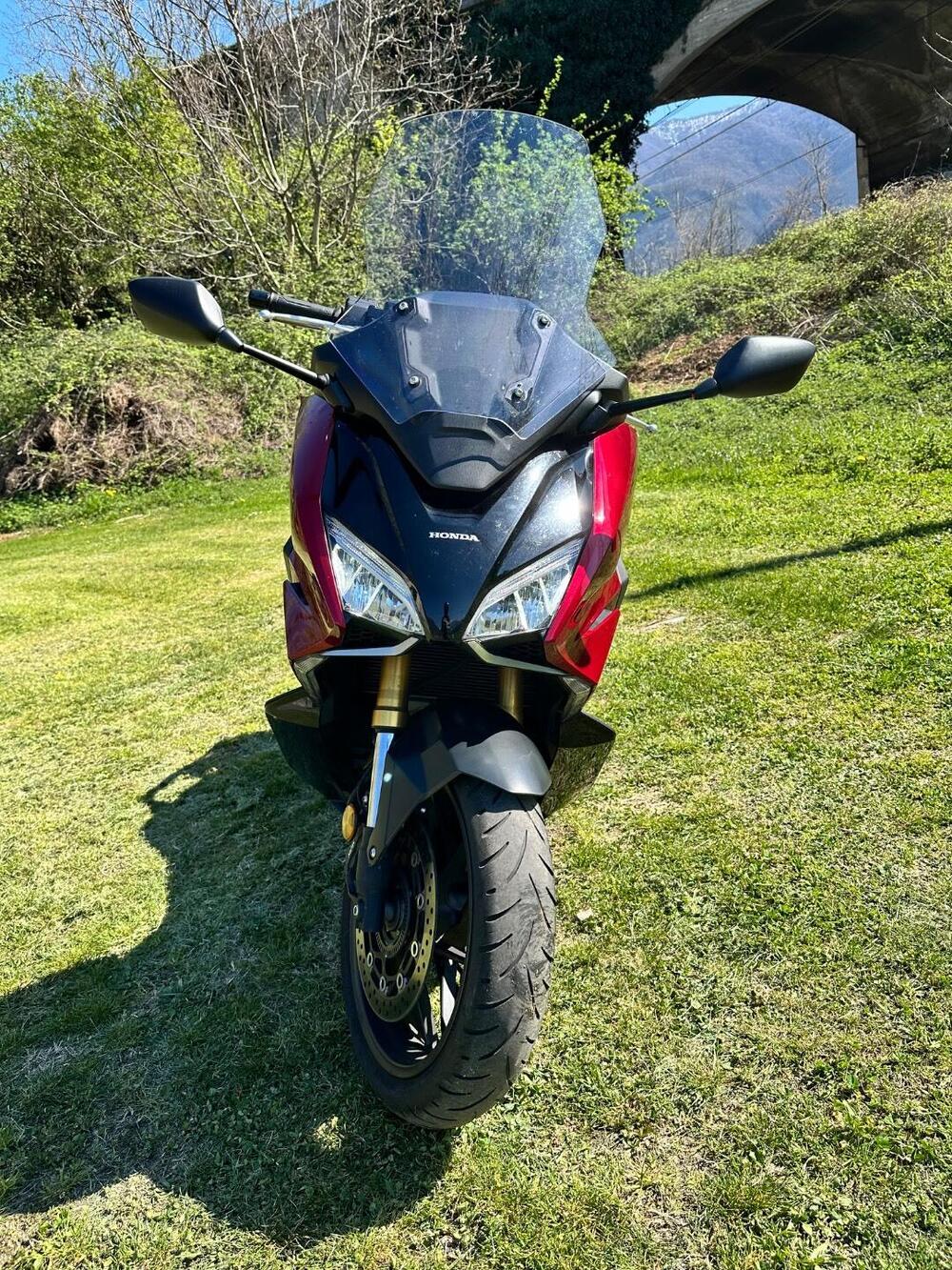 Honda Forza 750 DCT (2021 - 24) (3)