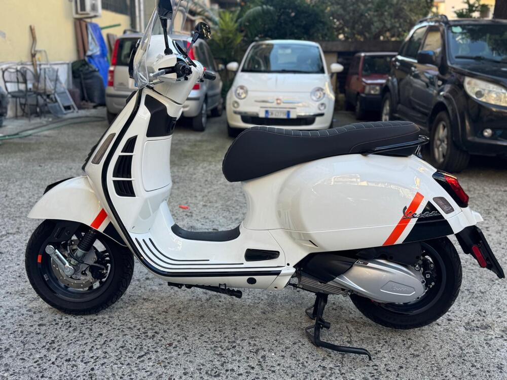 Vespa GTS 300 Super Sport (2023 - 24)