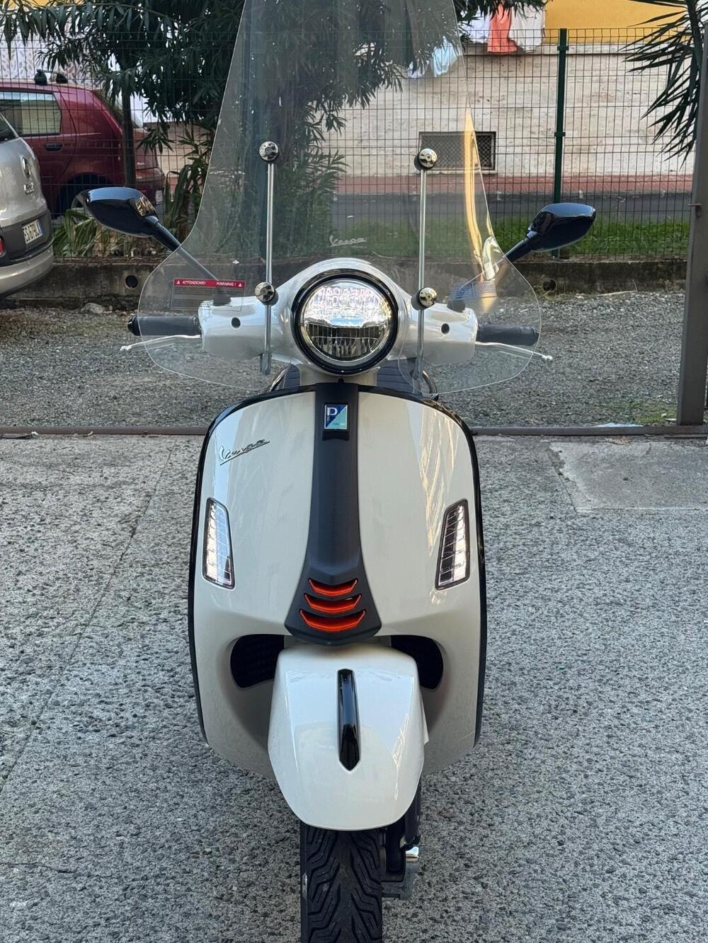 Vespa GTS 300 Super Sport (2023 - 24) (4)